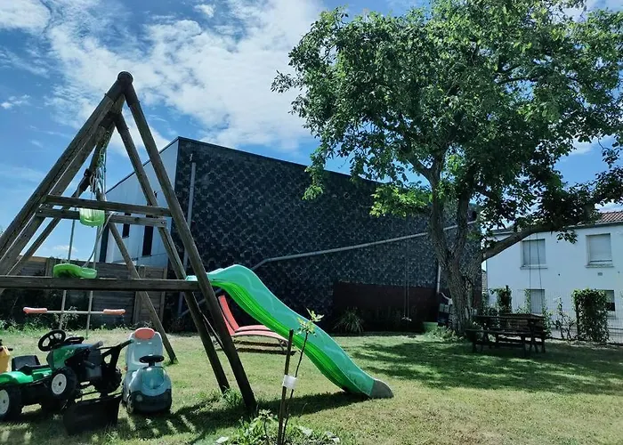 Superbe maison rénovée avec agréable jardin Sainte-Catherine  foto
