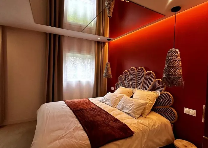 Wellness Suite - Sauna & Spa - Baliroom Chateau-Thierry photo