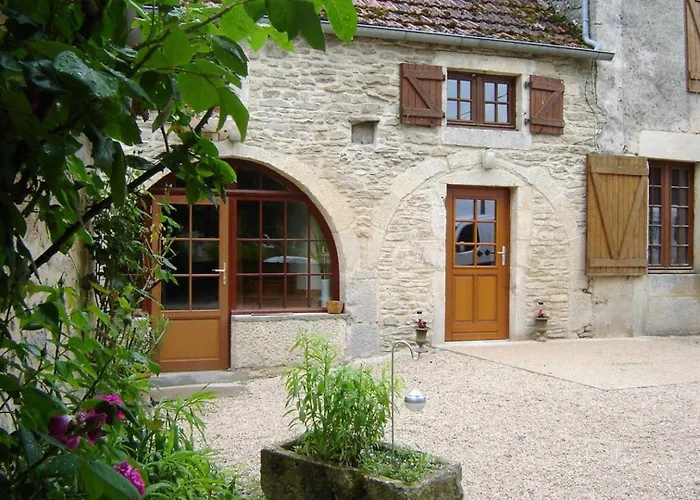 Relais De La Vallee De L'Ource Villars-Montroyer photo