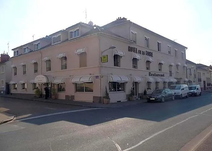 Photo de Logis Hotel De La Poste Soudron