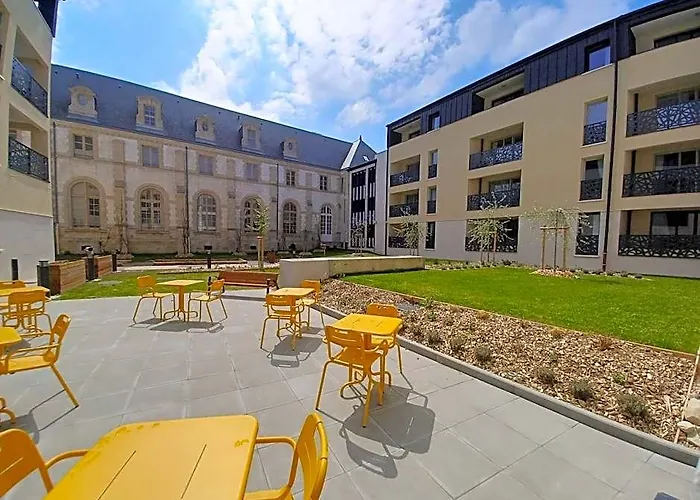 Photo de Aparthotel Domitys La Clef Des Arts à Soudron