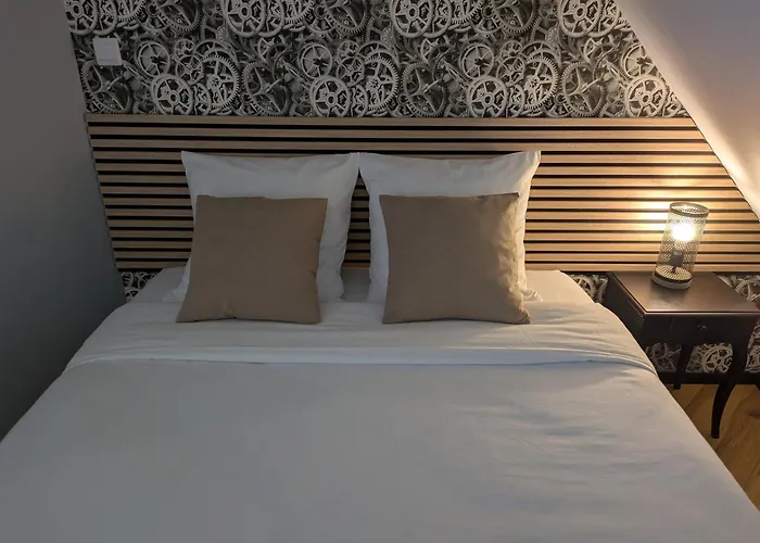 Maison Centre Ville Tout Confort, Lit Queen Size, Parking Gratuit Montmirail  foto